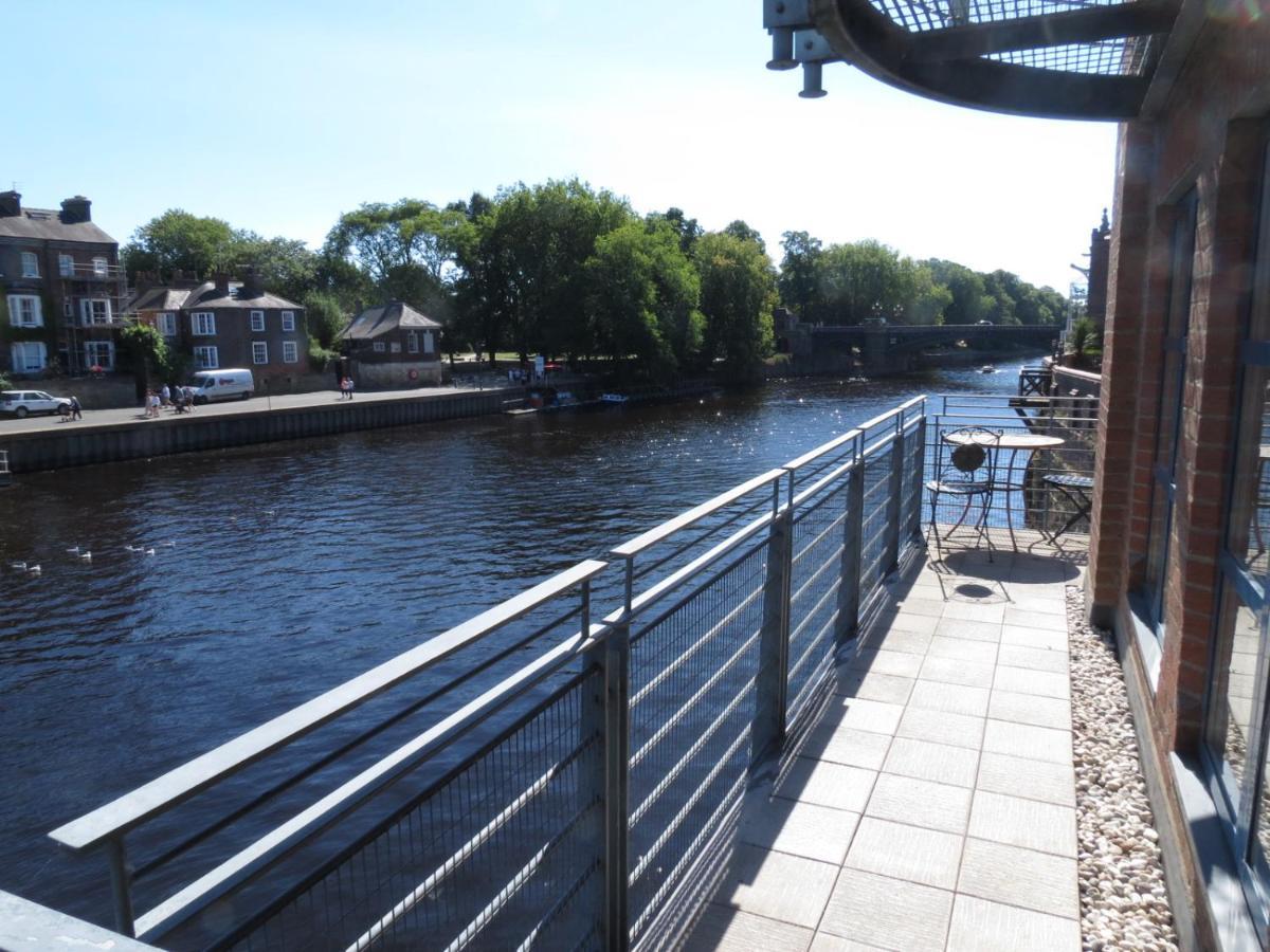 3 Emperors Wharf With Stunning River Views - York — Photos 1